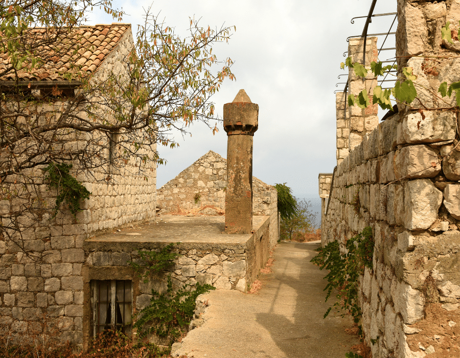 lastovo fumari